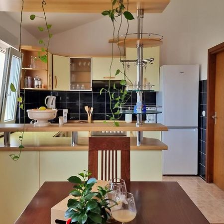 Apartments Gajo Omiš Habitación foto